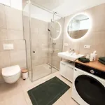 Apartamento Zirbenglück Mit Balkon In