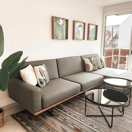 Appartamento Zirbenglueck Mit Balkon In Graz