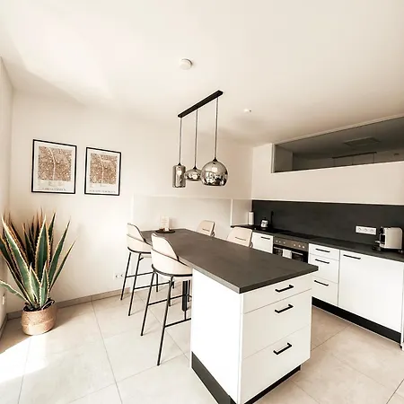 Zirbenglueck Mit Balkon In Apartament